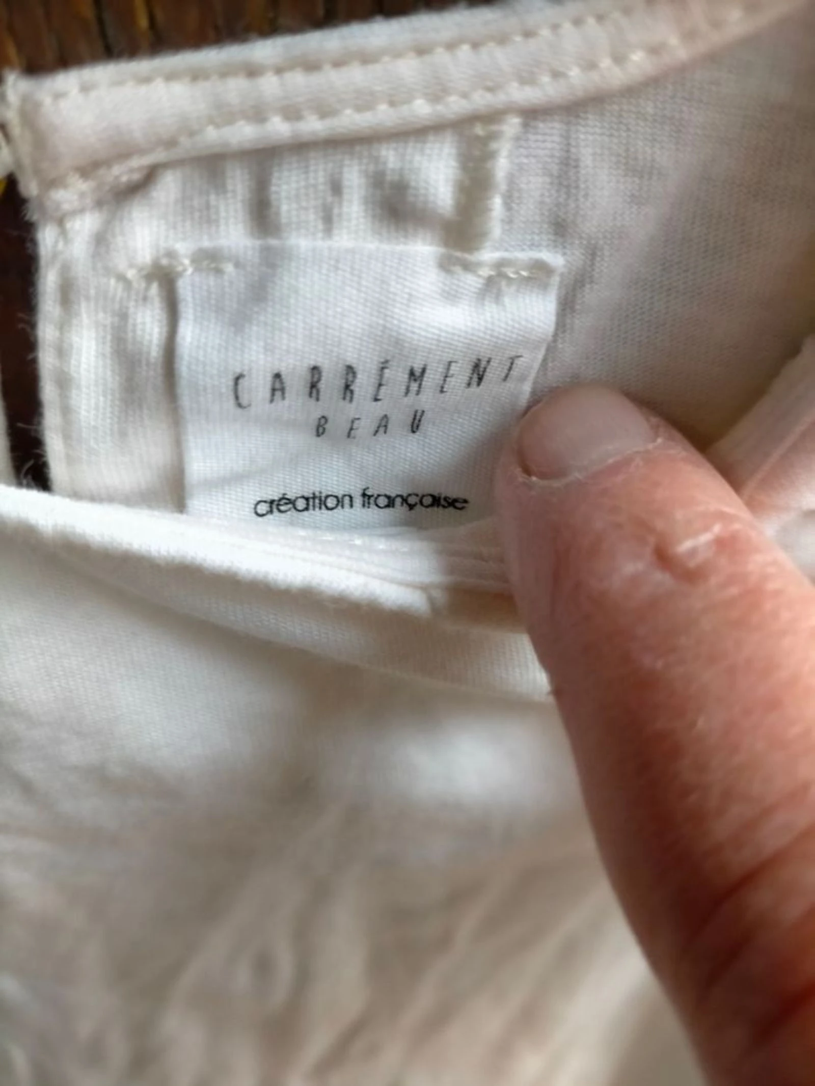 Linda camiseta Carrément beau 5 anos – photo 3